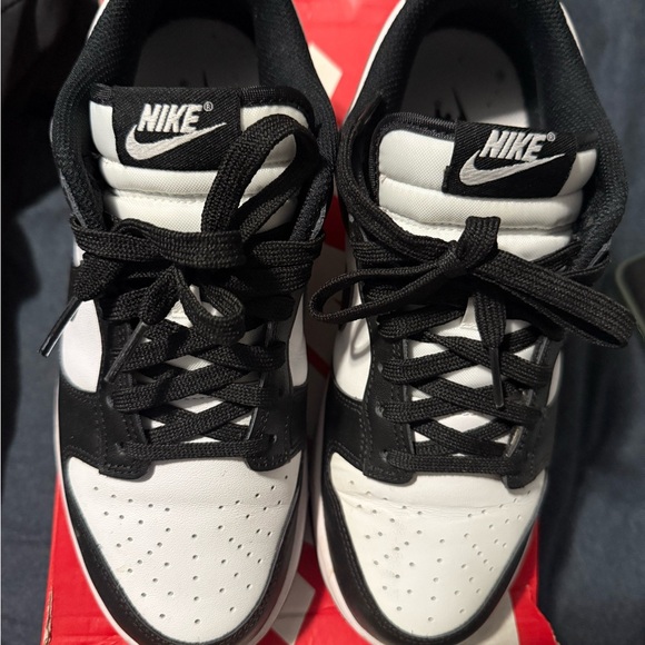 Nike Dunks - Picture 3 of 5